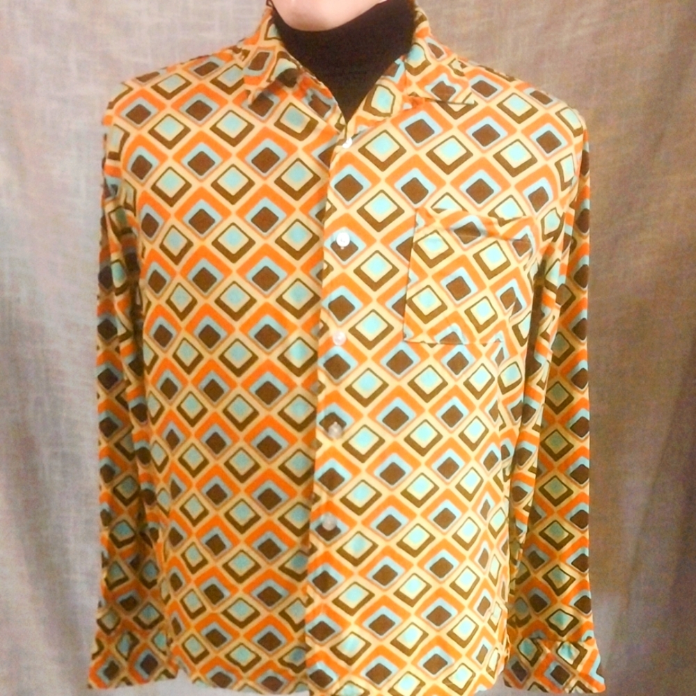 Rad geometric print shirt